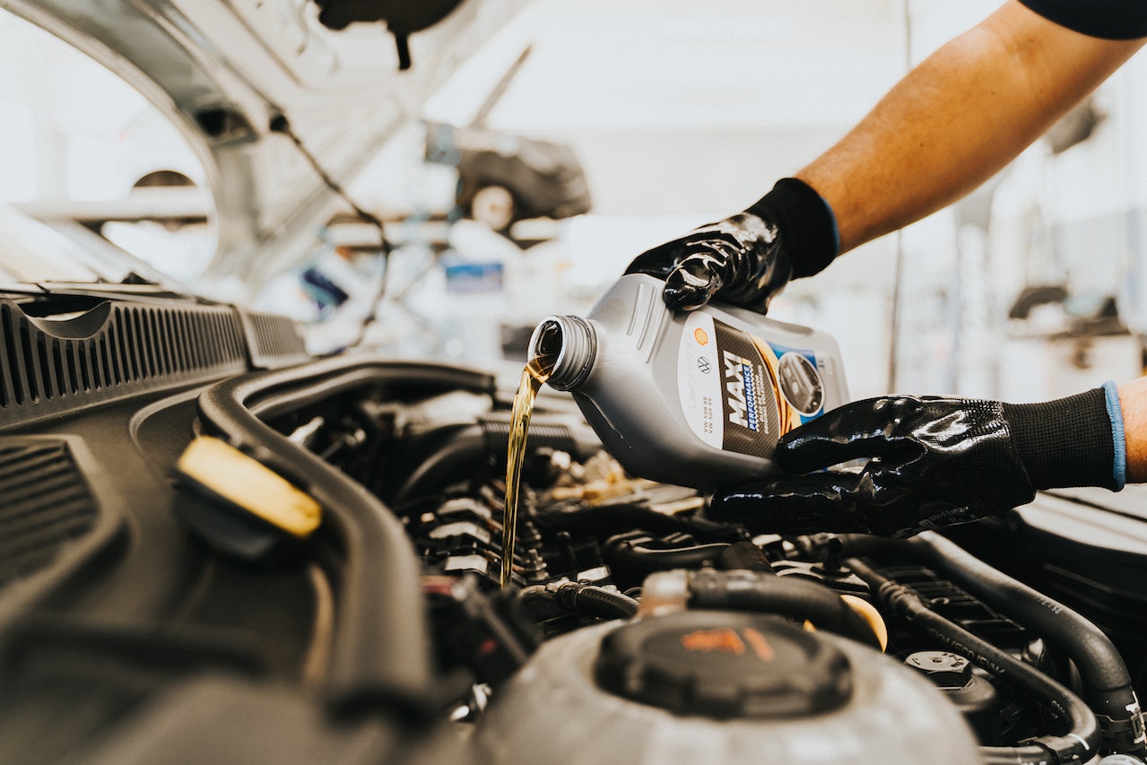 Introduction to engine oil